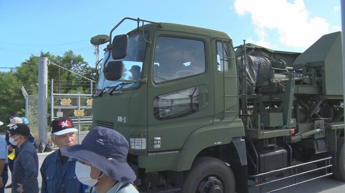 自衛隊車両など搬入　23日からの日米共同演習に向け　反対する市民らの姿も　|　沖縄のニュース｜RBC 琉球放送