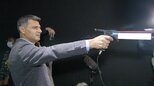 “無課金おじさん”パリ五輪・射撃メダリストが愛娘のために“課金”購入した人気キャラクターのお土産|TBS NEWS DIG