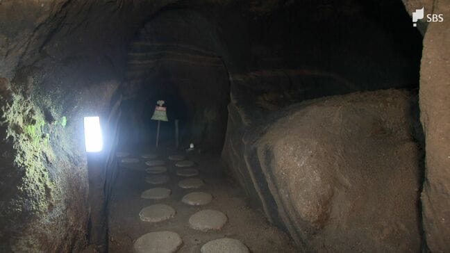 戦争遺跡を活用する温泉旅館 防空壕を通ってお風呂へ【戦後80年つなぐ、つながる】|TBS NEWS DIG