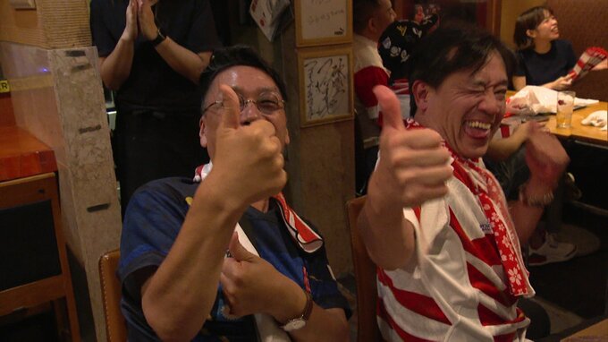 ラグビーＷ杯“接戦”にファンが沸く、午前４時のパブリックビューイングの反応　|　福岡のニュース｜RKB NEWS｜RKB毎日放送