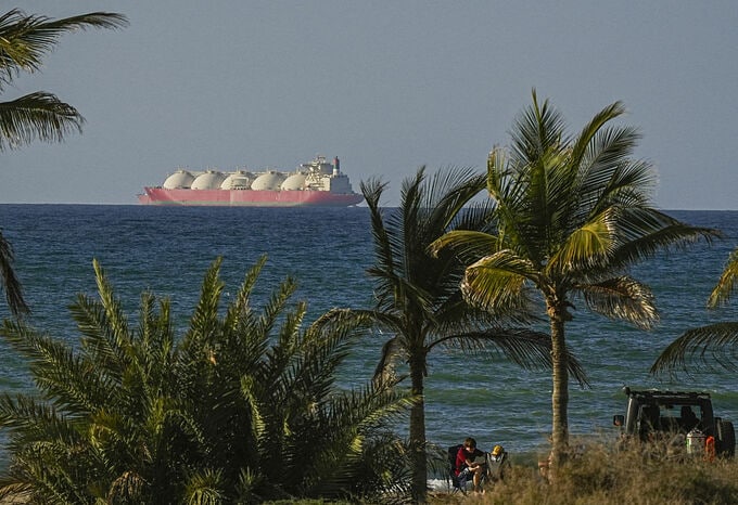 ホルムズ海峡「逆封鎖」、トランプ氏が突き進む勝ち目なき戦い