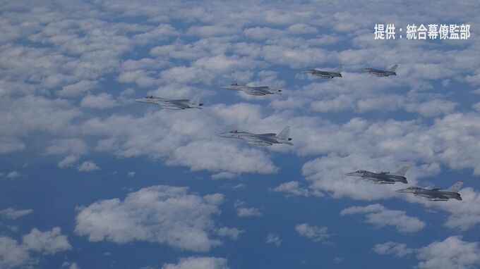 弾道ミサイル発射の北朝鮮を牽制か　日米戦闘機が日本海上空で共同訓練実施