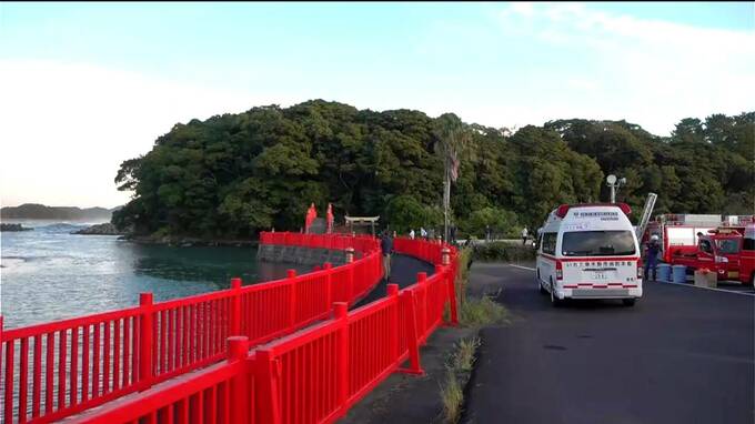 いちき串木野市の海岸で中学・高校生4人が流され1人救助も3人行方不明|TBS NEWS DIG