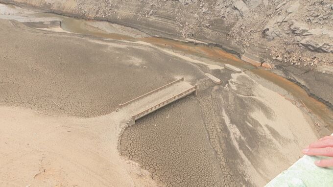 ダム底から「幻の橋」次々出現　別府の秘湯は枯渇状態に　貯水率0.3％…記録的少雨で異変　|　大分のニュース｜OBS NEWS｜大分放送