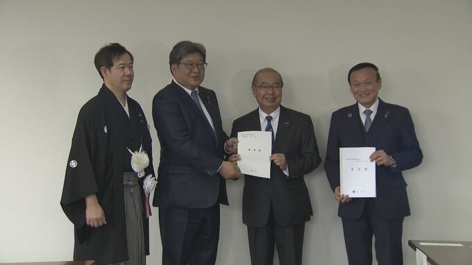 「北陸新幹線の大阪までの早期整備を」萩生田自民党政政調会長に新田知事らが要望書　|　富山のニュース｜天気・防災｜チューリップテレビ