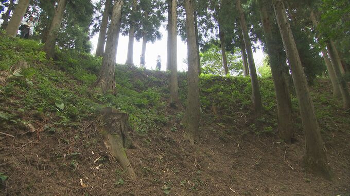 戦場の跡をリアルに見ることができる非常に価値が高い城 戦国時代に加越国境の最前線だった“松根城”とは…　|　石川県のニュース｜MRO北陸放送