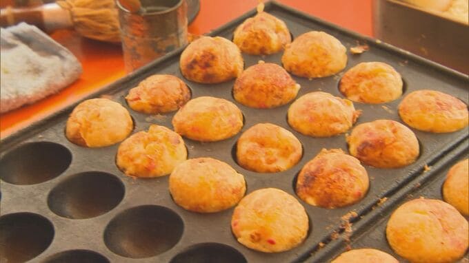 サクラ満開シーズンも屋台に値上げの波「たこ焼きのタコ、鶏肉、倍近く上がってます」名物「でこまん」も…「物価高で仕方ないという決断で…」|TBS NEWS DIG