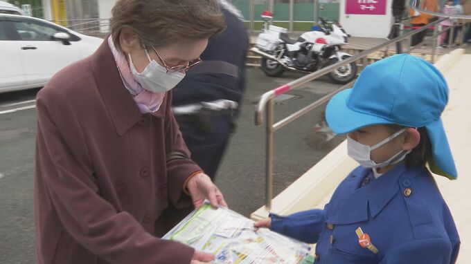 「気をつけてね」“こども白バイ隊員”　安全運転よびかける 山口・下関　|　山口のニュース・天気・防災｜tys NEWS｜ｔｙｓテレビ山口