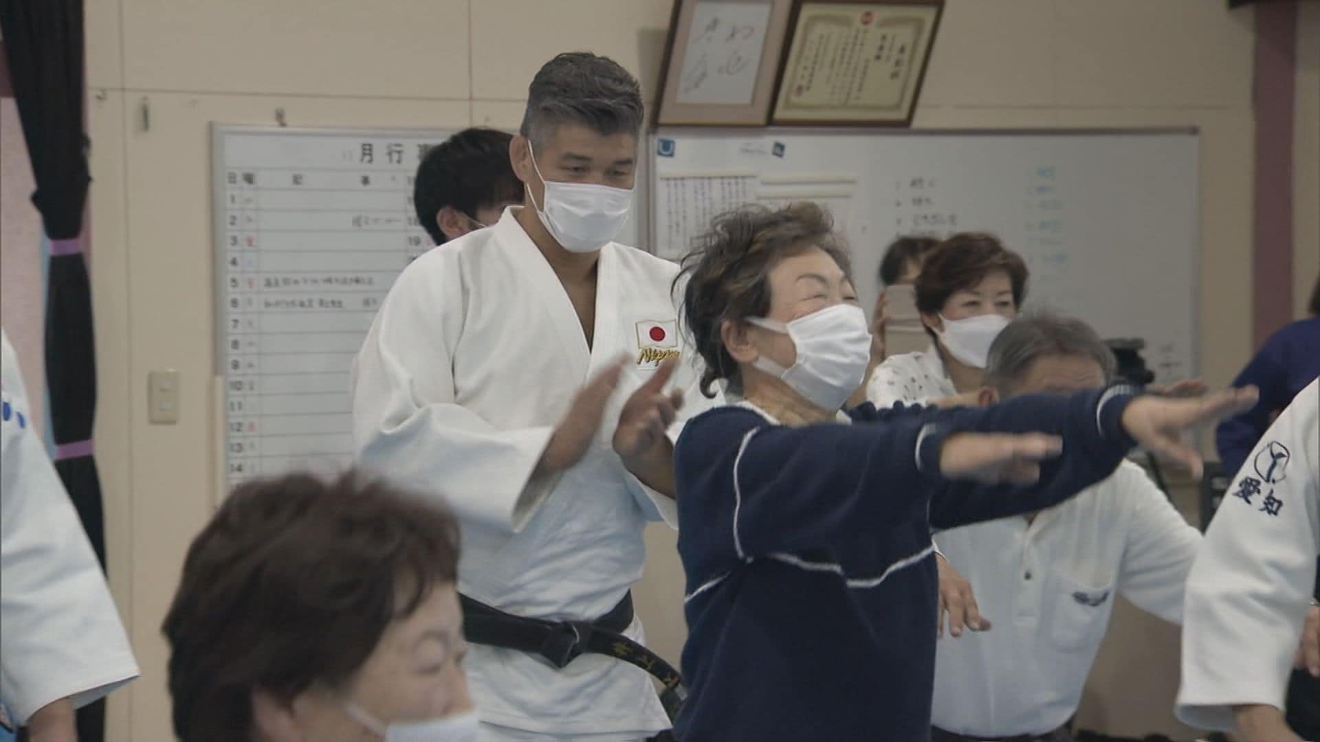 受け身の技術で転倒から身を守れ 柔道金メダリスト井上康生さん（45