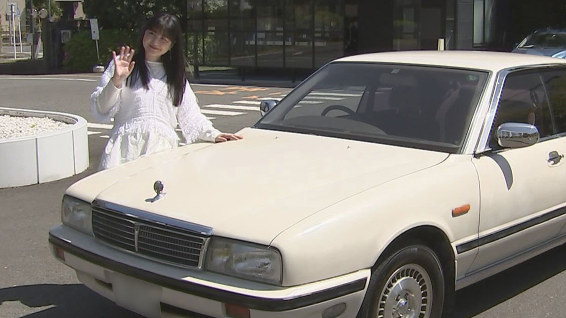 伊藤かずえ 】 30年超の愛車シーマが「エアサス故障」 部品生産中止で