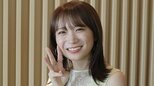 【秋元真夏】 32歳誕生日を番組スタッフが豪華ケーキでサプライズ祝福「だいすきですーー!!」|TBS NEWS DIG