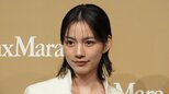 【 のん 】 “砂漠でラクダに乗ってキャメルのコートをなびかせたい” 　TWICE・ツウィや中村アンらも美スタイル披露|TBS NEWS DIG