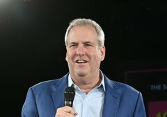 株価急落のＢ.ライリー、共同創業者が全株取得を申し出| TBS CROSS DIG with Bloomberg