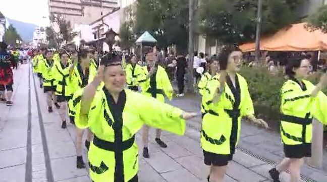 長野びんずるで12本 松本ぼんぼんで19本 祭りに合わせてJRが臨時列車31本を運行|TBS NEWS DIG