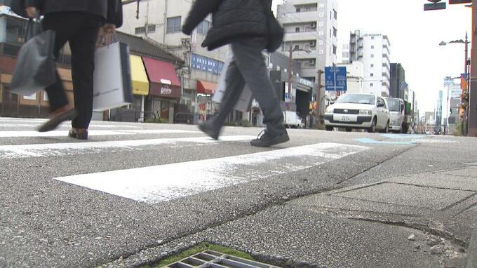 “どうにも止まらない” 横断歩道を通り過ぎる車 “一時不停止” 全国ワースト「富山県」　|　富山のニュース｜天気・防災｜チューリップテレビ