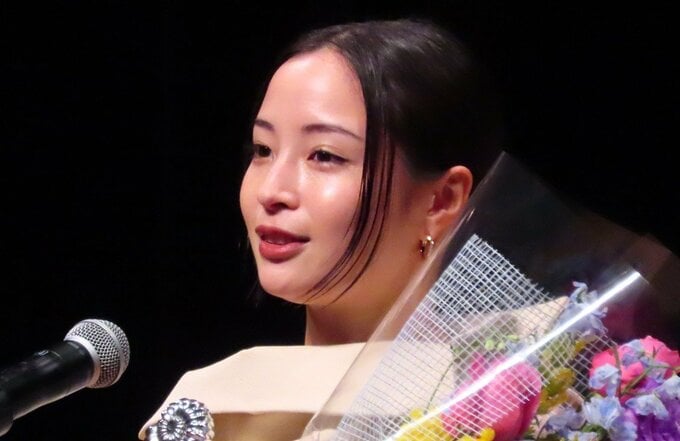 【 広瀬すず 】　ヨコハマ映画祭で主演女優賞　芝居への意識の変化を語る「好奇心が増えてきた」「もっと映画を知りたい」|TBS NEWS DIG