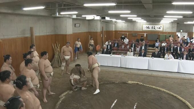 秋場所6度目の賜杯獲得目指せ 横綱審議委稽古総見 大の里は10勝５敗|TBS NEWS DIG