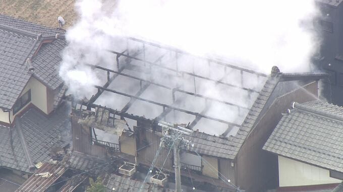  ｢ヒーターに触れていた布が燃え上がった｣ と119番通報 木造2階建て住宅で火事 住人は逃げ出して無事 岐阜･笠松町　|　名古屋・愛知・岐阜・三重のニュース【CBC news】 | CBC web