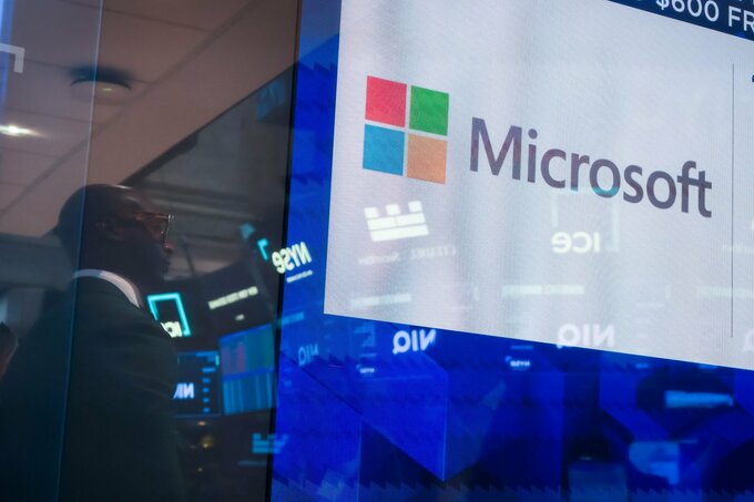 マイクロソフト、時価総額3570億ドル消失－米史上2番目の規模
