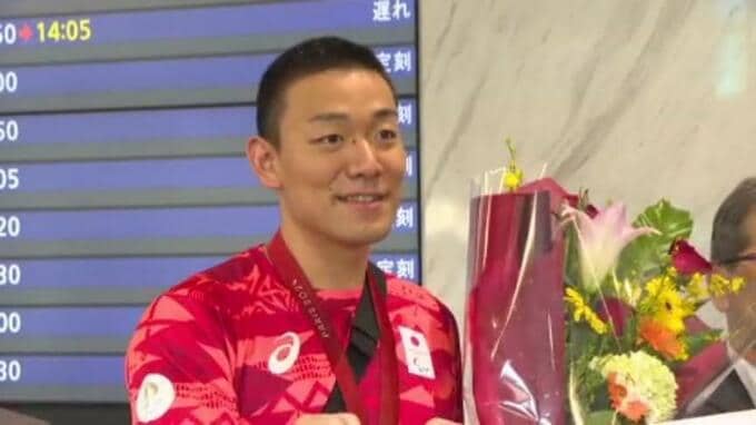 「完治するまでにはあと2カ月」パリパラリンピック競泳で銅メダル！山口尚秀選手が帰県  実はパラリンピック1か月前に左足を骨折　|　愛媛のニュース - Nスタえひめ｜あいテレビは6チャンネル