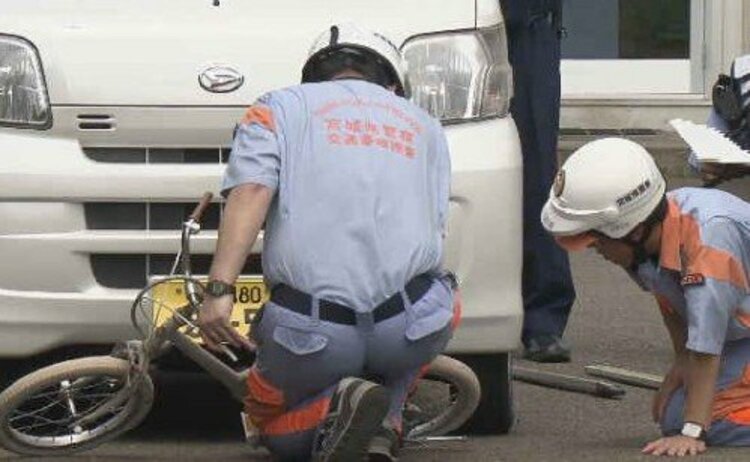 7歳男子小学生が車の下敷きで“頭の骨を折る大けが”横断歩道を