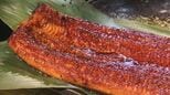 「客から今年は安いなと声をかけてもらう」　ウナギが安い　理由は稚魚の豊漁　スーパーも土用の丑の日に向け売り上げ好調　山梨・綿半スーパーセンター万力店|TBS NEWS DIG