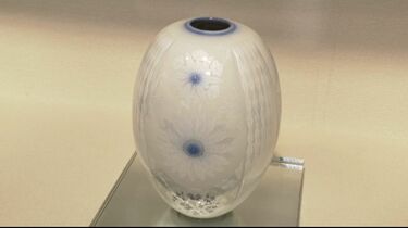九谷焼の陶芸家“釉裏銀彩”の中田一於氏が人間国宝に「本当に長く待ち