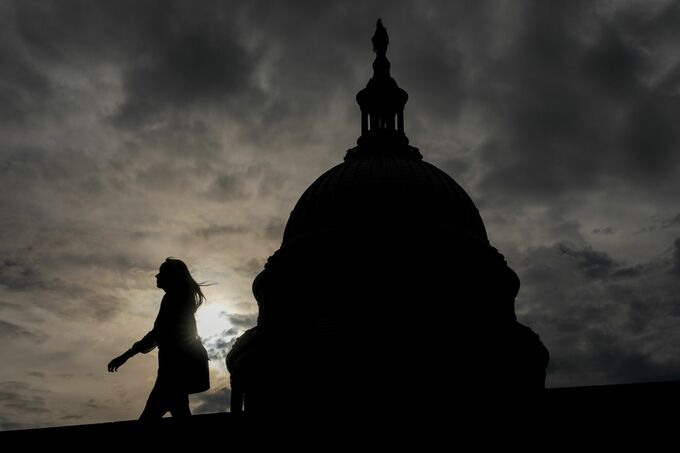 米政府閉鎖が36日目に突入、過去最長更新－空の旅や国民生活に影響