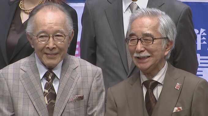 【大村崑92歳】ステージ上で大暴れ　あまりの元気に橋爪功も「怪物だよぉ」とボヤき|TBS NEWS DIG