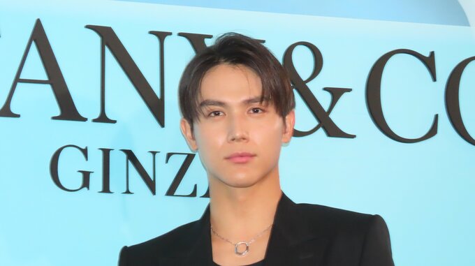 【中川大志】輝くジュエリーを身に着けティファニーイベントに登場「華やかな場所で緊張しています」|TBS NEWS DIG