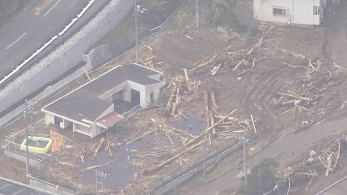 台風被害の八丈島で一時的な滞在場所として「キャンピングカー」提供 コンテナ型の「ムービングハウス」も活用する方針 都知事「まずは居場所の確保を」 東京都|TBS NEWS DIG