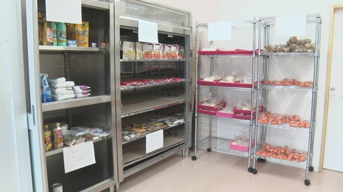 「自分のご飯を食べずに私を育ててくれてた」　ひとり親世帯が食品・日用品を無料で受け取れる、24時間無人のフードバンクがオープン…立ち上げたのは、ひとり親世帯で育った男性|TBS NEWS DIG