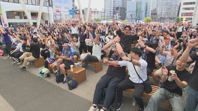 サッカーW杯・チュニジア戦　大分市のPV会場も歓喜　|　大分のニュース｜OBS NEWS｜大分放送