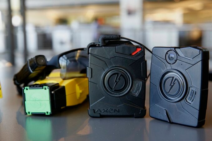 ＡＩ人材の報酬高騰に苦慮、テーザー銃のアクソンは企業買収に活路