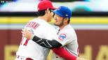 大谷翔平 5試合ぶり弾丸ライナー16号、鈴木も5試合ぶりのヒット、メジャー初の“同学年競演”、エ軍4点差を逆転して貯金2|TBS NEWS DIG
