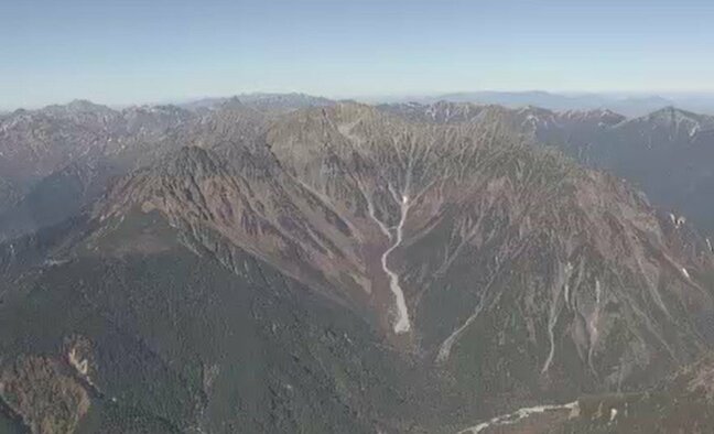 下山中に疲労で動けなくなり救助要請…男子大学生2人が北アルプス前穂高岳で遭難 標高2900メートルの紀美子平付近…県警ヘリで救助へ|TBS NEWS DIG