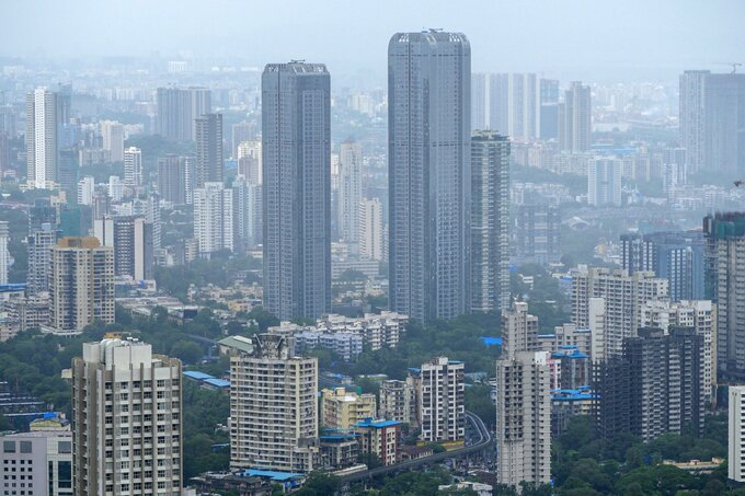 長期金利が15年ぶり高水準、米金利上昇や日銀早期利上げ警戒で