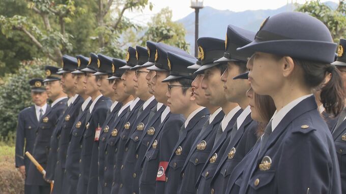 年末年始の犯罪・事故防げ！山口県警本部で24年ぶり・特別警戒隊出動式　|　山口のニュース・天気・防災｜tys NEWS｜ｔｙｓテレビ山口
