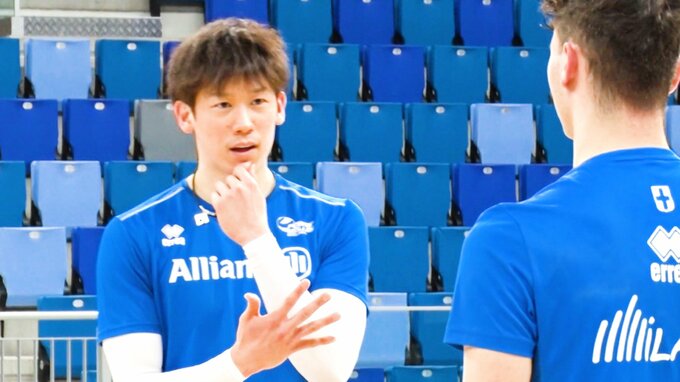ミラノ・石川祐希「僕がやるんじゃなくてもっと動こうよ」 プレーオフベスト４入りの裏に“熱いコミュニケーション”|TBS NEWS DIG