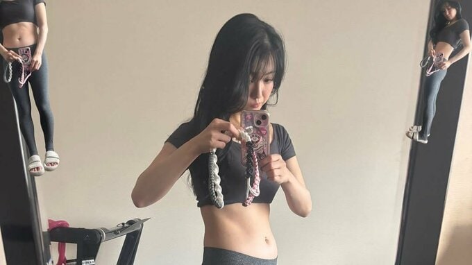 【 吉本新喜劇 】小寺真理さん「61日後に写真集撮影」　お腹見せて自撮り　以前の投稿で「アドバイス下さい」|TBS NEWS DIG