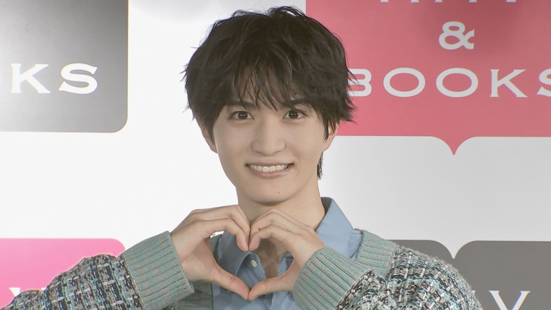 エビオキ 知念英和 直筆サイン入り 生写真 知念英和 アクスタ エビオキ 知念英和 直筆サイン入り 生写真 知念英和