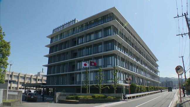 「事件・事故の早期解決に期待」福岡県警の交通機動隊や鑑識課が入る篠栗合同庁舎で落成式|TBS NEWS DIG