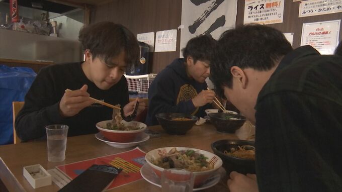 至高の一杯求め行列　鳥取の人気ラーメン店６店がコラボ！「らの道　鳥取編」 　|　BSSニュース | BSS山陰放送