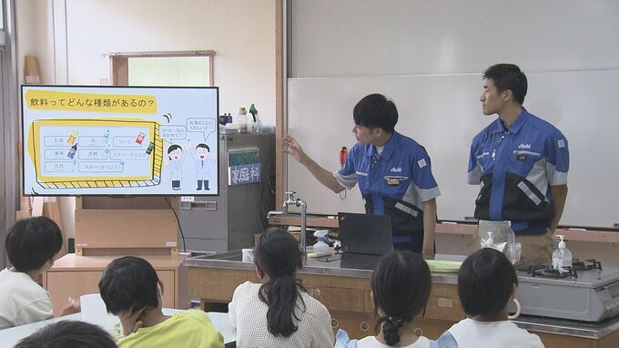 熱中症の危険性について注意を呼びかけ　アサヒ飲料が都内の小学校で出前授業