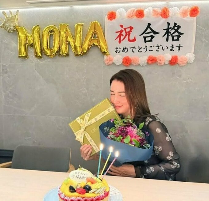 【 山本モナ 】　司法試験合格で　「友達のみんながお祝いをしてくれました」　祝賀会で笑顔|TBS NEWS DIG