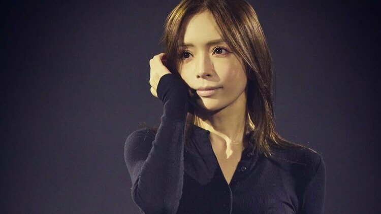 浜崎あゆみ 】「エンターテイメントは人と人をつなぐ架け橋」ファンに