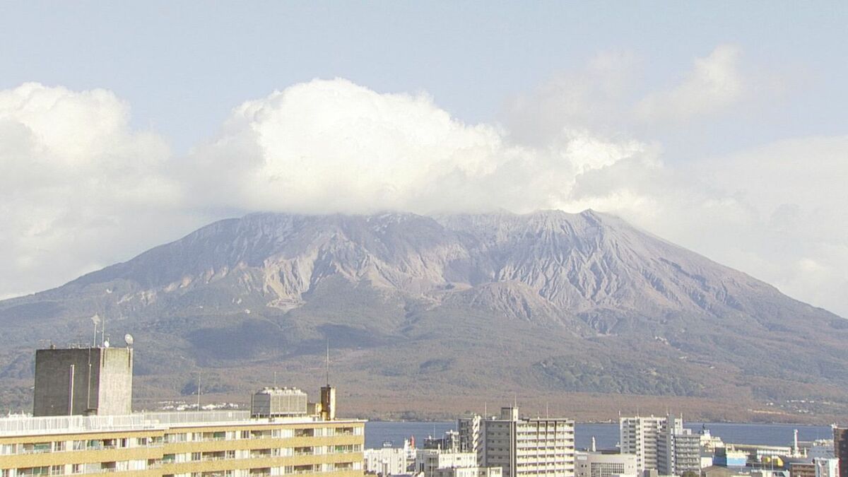 桜島で初冠雪 平年より15日遅く 鹿児島 | TBS NEWS DIG