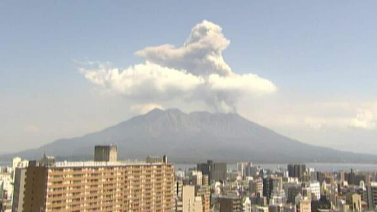 桜島が噴火　きょう23日は午後4時までに11回噴火