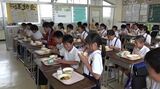 6月29日の「佃煮の日」前に小学校の給食に“あみえびの佃煮” 金沢市　|　石川県のニュース｜MRO北陸放送