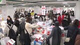 「福袋」めあてに多くの客　福岡市と北九州市のデパートで初売り　|　福岡のニュース｜RKB NEWS｜RKB毎日放送